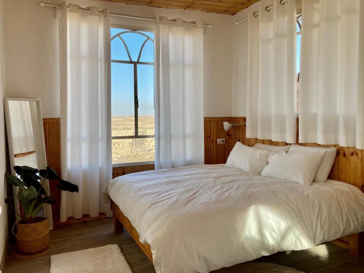 Tobiana Desert Lodging Negev 'Ezuz Dış mekan fotoğraf